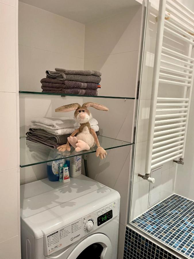 Feel At Home - Self Check In Вена Экстерьер фото