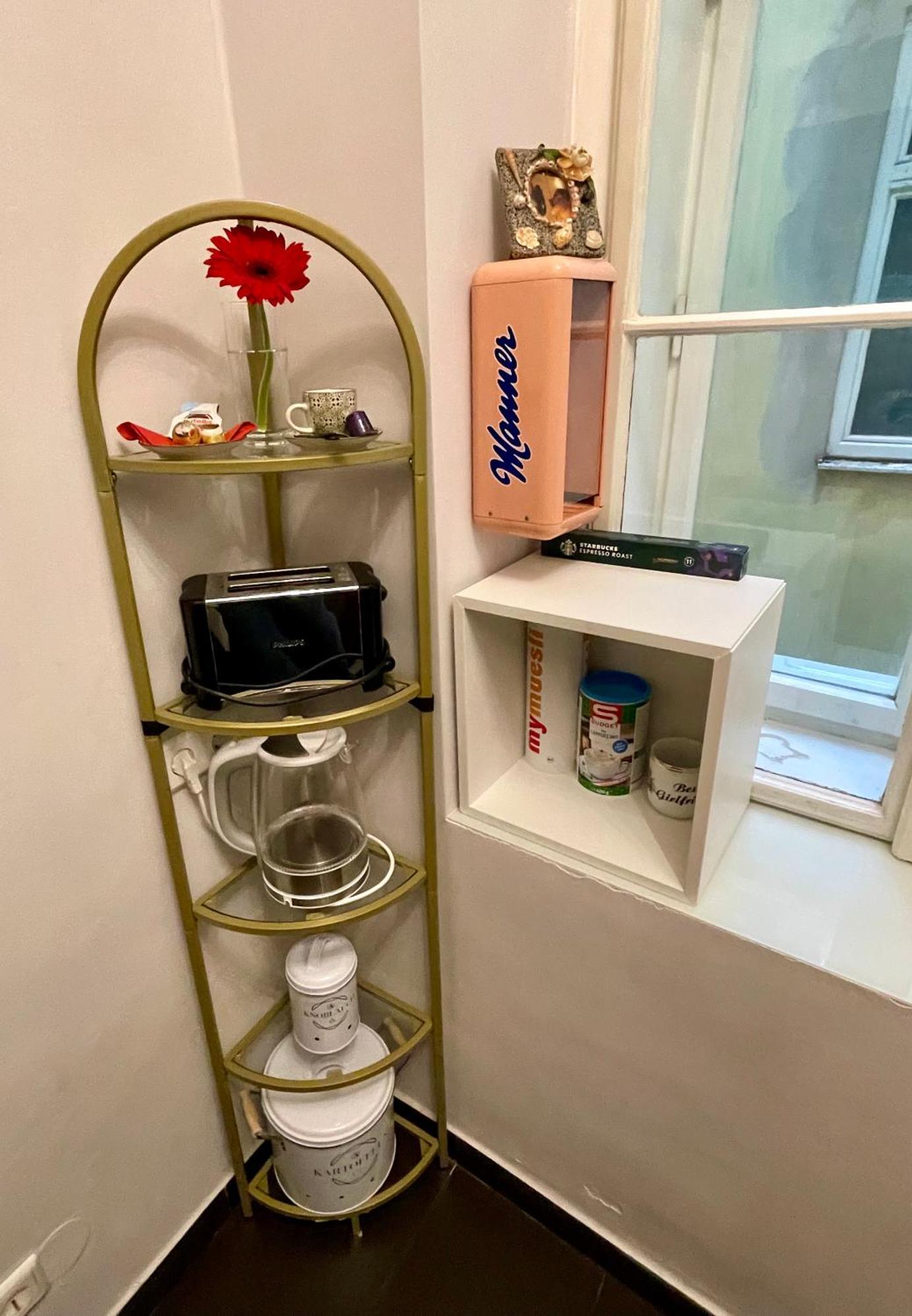 Feel At Home - Self Check In Вена Экстерьер фото